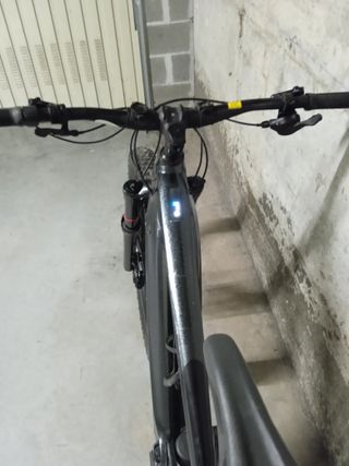 Bicicleta Eléctrica Negra