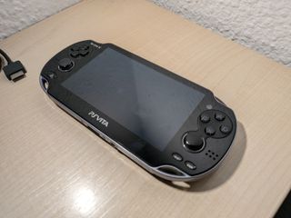 Sony PSVita OLED + Juegos