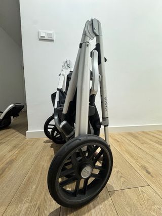 UPPAbaby Vista V2 (2023) – Capazo + Hamaca