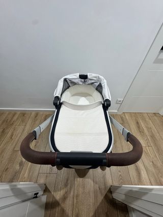 UPPAbaby Vista V2 (2023) – Capazo + Hamaca