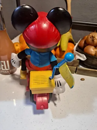 Mickey Mouse en Triciclo Juguete