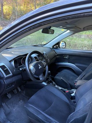 Mitsubishi Outlander 2007
