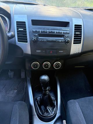 Mitsubishi Outlander 2007