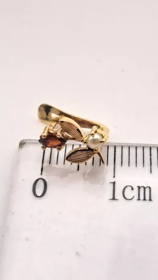 Pendientes Oro 18k con Perlas y Granates