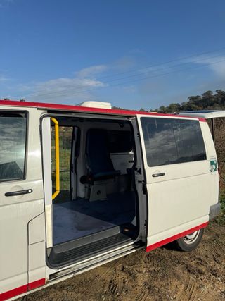 Volkswagen Transporter T5 2011