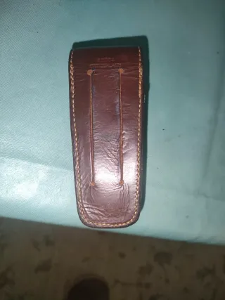 Bolsa Porta Canivete Victorinox Couro Marrom