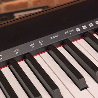 Piano Digital OQAN 88 Teclas Semi-Contrapesadas