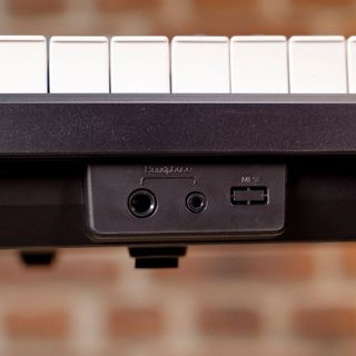 Piano Digital OQAN 88 Teclas Semi-Contrapesadas