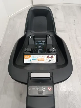 MaxiCosi con base isofix con pata 2wayFamily