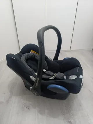 MaxiCosi con base isofix con pata 2wayFamily