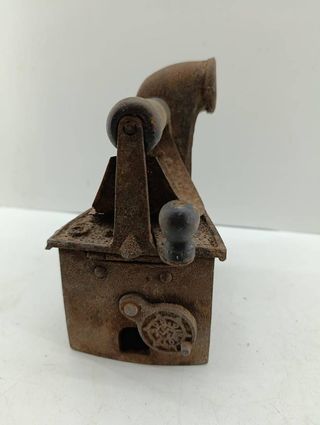 PLANCHA ANTIGUA DE CARBÓN