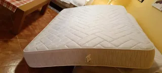 Regalo Colchón de tela y muelles de 150