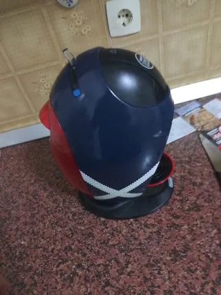 Cafetera Dolce Gusto DeLonghi