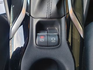 Toyota Corolla 2.0 180H. Advance