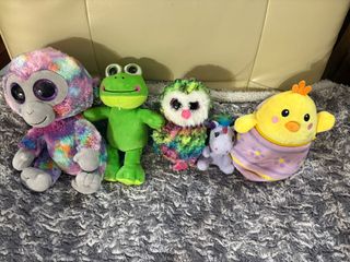 Lote de 5 peluches: mono, rana, búho, unicornio, p