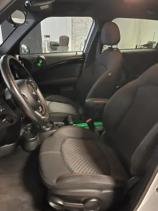 MINI Countryman 2016