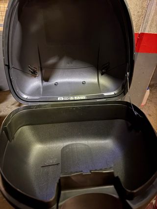 Baúl Moto Shad SH33