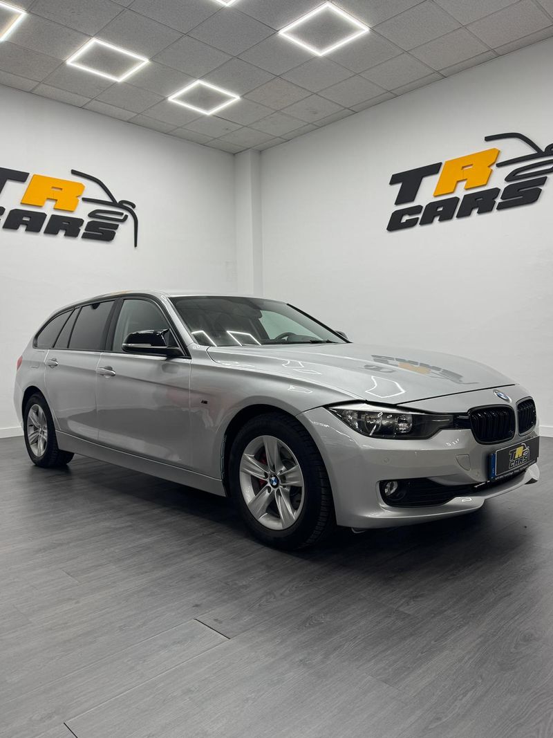 BMW Serie 3 318 d Touring (0.0) 2013