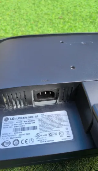 Monitor LG Flatron 19