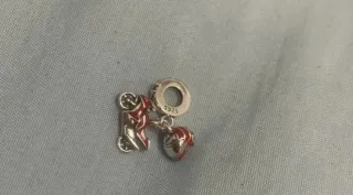 Charm moto y casco pulsera Pandora collar plata