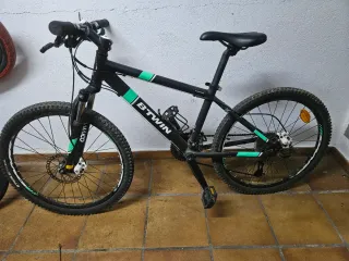 Bicicleta Rockrider 700