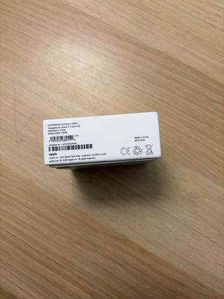 Caja AirPods Apple