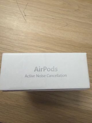 Caja AirPods Apple