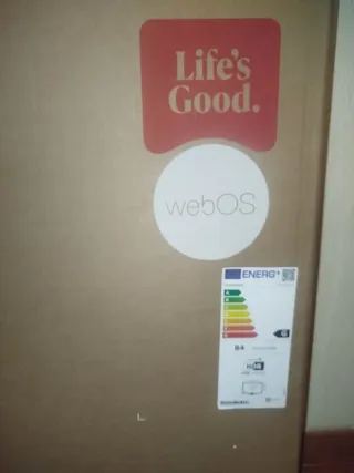 LG UHD AI TV 55 139cm UA75