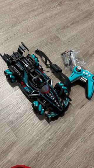 Coche teledirigido RC con mando y batería