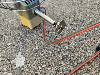 Ventilador 12V Metal y Plástico 12v