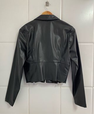 Chaqueta de cuero Negro Zara Talla L