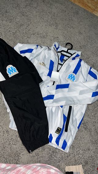 Chándal Blanco y Azul