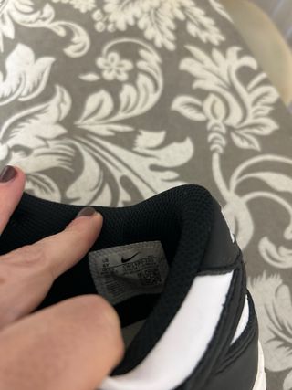 Nike Air Force 1 Blancas y Negras