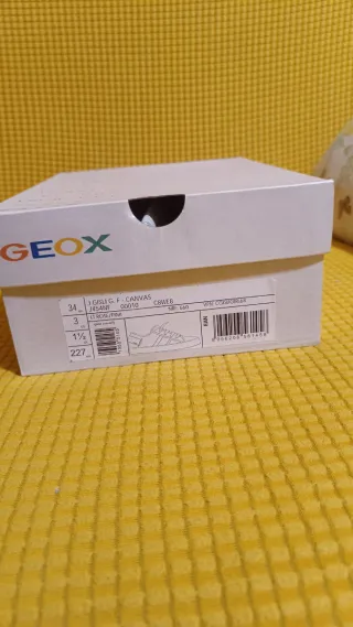 Zapatillas niña GEOX T.34