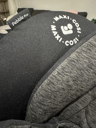 Maxi-Cosi Pebble Pro i-Size + FamilyFix 3