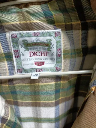 Chaqueta acolchada de abrigo muy amplia de marca.