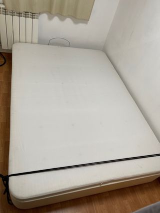 Canapé abatible blanco, funciona perfectamente