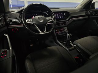 VOLKSWAGEN - TCross