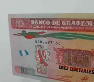 Set 2 Billetes Guatemala 5 y 10 Quetzales