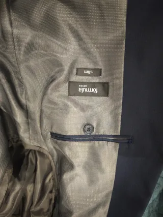 Traje azul marino hombre boda