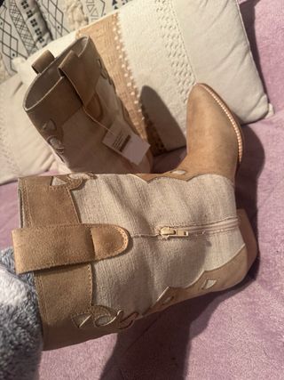 Botas cowboy Hug@Clau beige/marrón