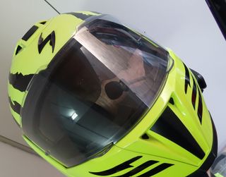 3 CASCOS CON INTERCOMUNICADORES Bluetooth