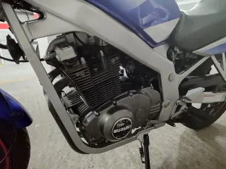 Suzuki GS500 2002 (A2) Azul y Plata