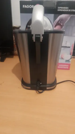 Exprimidor Fagor Zumux Cítricos