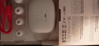 Auriculares JBL Tune 130NC Blancos