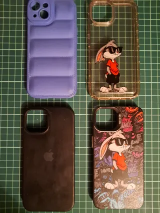 iPhone 14 azul + CARGADOR + CARCASAS