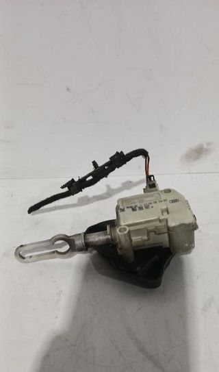 Motor tapa combustible audi 159196 8e5962115 a4 b6