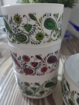 4 Tazas Arcopal Cachemir Vintage