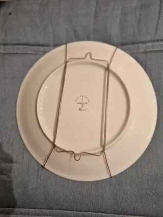 Plato de porcelana Premio Félix Rodríguez 1982