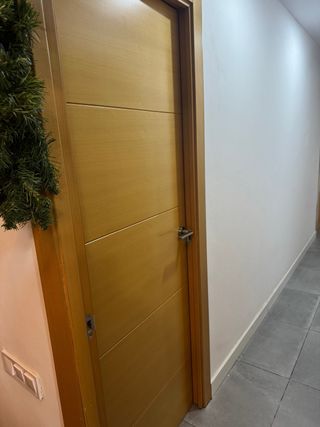 Puertas macizas de madera